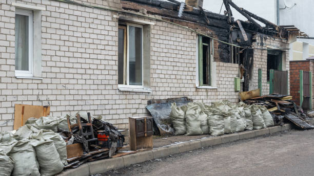 24/7 Emergency Smoke Damage Removal experts in Mascotte, FL